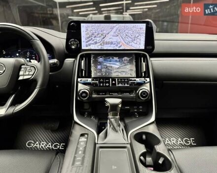 Черный Лексус ЛХ, объемом двигателя 3.4 л и пробегом 1 тыс. км за 148800 $, фото 39 на Automoto.ua