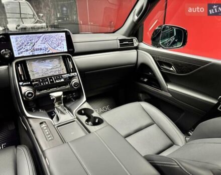 Черный Лексус ЛХ, объемом двигателя 3.4 л и пробегом 1 тыс. км за 148800 $, фото 43 на Automoto.ua