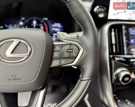 Черный Лексус ЛХ, объемом двигателя 3.4 л и пробегом 1 тыс. км за 148800 $, фото 37 на Automoto.ua