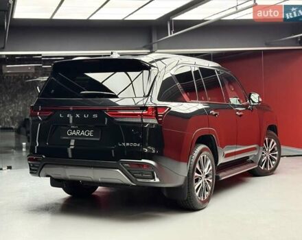 Черный Лексус ЛХ, объемом двигателя 3.4 л и пробегом 1 тыс. км за 148800 $, фото 18 на Automoto.ua