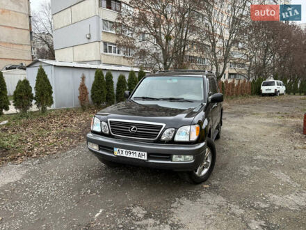 Черный Лексус ЛХ, объемом двигателя 4.66 л и пробегом 237 тыс. км за 8200 $, фото 1 на Automoto.ua