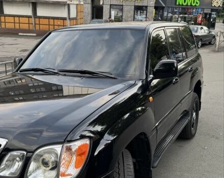 Черный Лексус ЛХ, объемом двигателя 4.7 л и пробегом 275 тыс. км за 18700 $, фото 1 на Automoto.ua