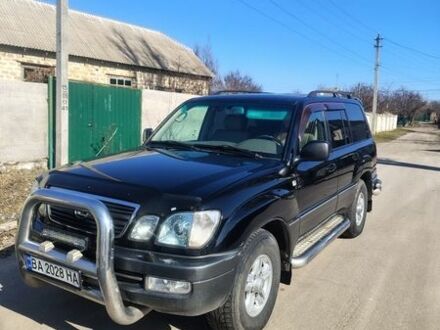 Черный Лексус ЛХ, объемом двигателя 4.66 л и пробегом 368 тыс. км за 13000 $, фото 1 на Automoto.ua