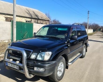 Черный Лексус ЛХ, объемом двигателя 4.66 л и пробегом 368 тыс. км за 13000 $, фото 1 на Automoto.ua