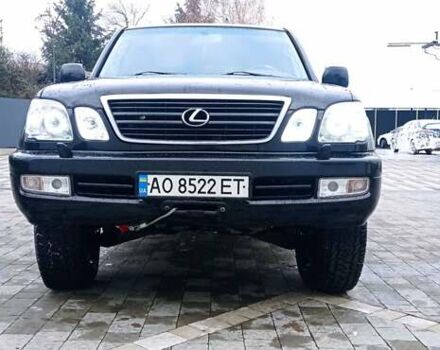 Черный Лексус ЛХ, объемом двигателя 4.7 л и пробегом 326 тыс. км за 13000 $, фото 1 на Automoto.ua