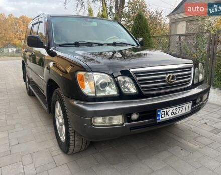 Черный Лексус ЛХ, объемом двигателя 4.67 л и пробегом 331 тыс. км за 14300 $, фото 1 на Automoto.ua