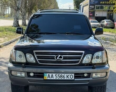 Черный Лексус ЛХ, объемом двигателя 4.66 л и пробегом 300 тыс. км за 11700 $, фото 1 на Automoto.ua