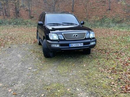 Черный Лексус ЛХ, объемом двигателя 4.66 л и пробегом 317 тыс. км за 15300 $, фото 1 на Automoto.ua