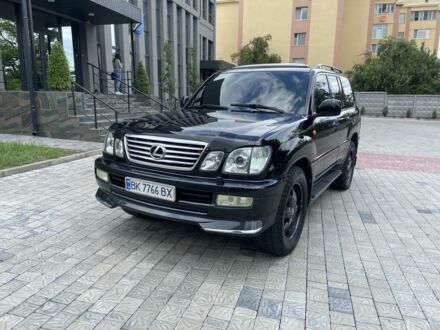 Лексус ЛХ 2004 у Рівному на Automoto.ua Чорний Лексус ЛХ, об'ємом двигуна 4.7 л та пробігом 268 тис. км за 14950 $, фото 1 на Automoto.ua