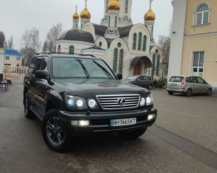 Черный Лексус ЛХ, объемом двигателя 4.67 л и пробегом 477 тыс. км за 16000 $, фото 1 на Automoto.ua