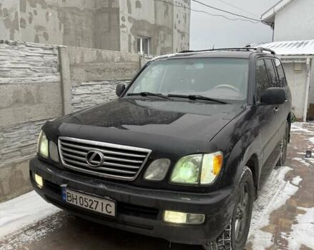 Черный Лексус ЛХ, объемом двигателя 4.66 л и пробегом 350 тыс. км за 14000 $, фото 1 на Automoto.ua