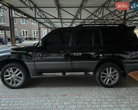 Черный Лексус ЛХ, объемом двигателя 4.67 л и пробегом 231 тыс. км за 18300 $, фото 1 на Automoto.ua
