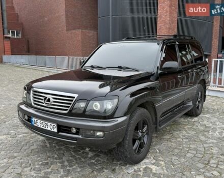 Черный Лексус ЛХ, объемом двигателя 4.67 л и пробегом 325 тыс. км за 19000 $, фото 1 на Automoto.ua
