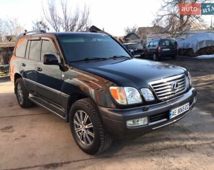 Черный Лексус ЛХ, объемом двигателя 4.66 л и пробегом 246 тыс. км за 17200 $, фото 1 на Automoto.ua