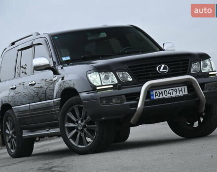 Черный Лексус ЛХ, объемом двигателя 4.66 л и пробегом 258 тыс. км за 16500 $, фото 1 на Automoto.ua