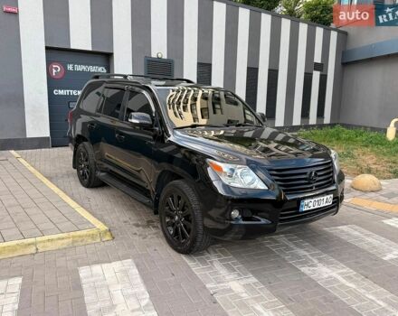 Черный Лексус ЛХ, объемом двигателя 5.66 л и пробегом 249 тыс. км за 25000 $, фото 1 на Automoto.ua