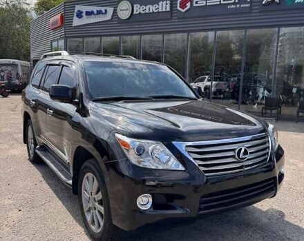 Черный Лексус ЛХ, объемом двигателя 5.66 л и пробегом 198 тыс. км за 27500 $, фото 1 на Automoto.ua