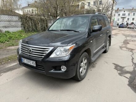 Черный Лексус ЛХ, объемом двигателя 5.7 л и пробегом 225 тыс. км за 16950 $, фото 1 на Automoto.ua