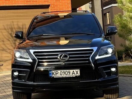 Чорний Лексус ЛХ, об'ємом двигуна 5.7 л та пробігом 313 тис. км за 26500 $, фото 1 на Automoto.ua