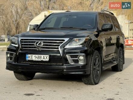 Черный Лексус ЛХ, объемом двигателя 5.66 л и пробегом 251 тыс. км за 26000 $, фото 1 на Automoto.ua