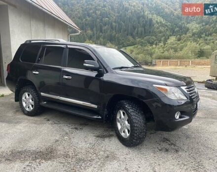 Черный Лексус ЛХ, объемом двигателя 5.66 л и пробегом 189 тыс. км за 24444 $, фото 1 на Automoto.ua