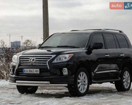 Черный Лексус ЛХ, объемом двигателя 5.66 л и пробегом 150 тыс. км за 85000 $, фото 1 на Automoto.ua