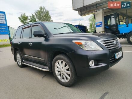 Черный Лексус ЛХ, объемом двигателя 5.66 л и пробегом 391 тыс. км за 17500 $, фото 1 на Automoto.ua