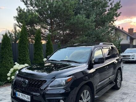 Черный Лексус ЛХ, объемом двигателя 5.66 л и пробегом 275 тыс. км за 25000 $, фото 1 на Automoto.ua