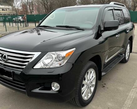 Черный Лексус ЛХ, объемом двигателя 5.7 л и пробегом 74 тыс. км за 39400 $, фото 1 на Automoto.ua
