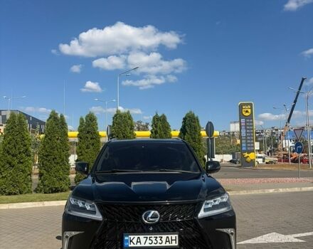 Черный Лексус ЛХ, объемом двигателя 5.66 л и пробегом 279 тыс. км за 27500 $, фото 1 на Automoto.ua