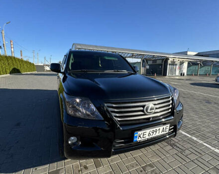 Черный Лексус ЛХ, объемом двигателя 5.7 л и пробегом 218 тыс. км за 26200 $, фото 1 на Automoto.ua