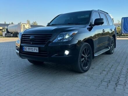 Черный Лексус ЛХ, объемом двигателя 5.7 л и пробегом 258 тыс. км за 32600 $, фото 1 на Automoto.ua