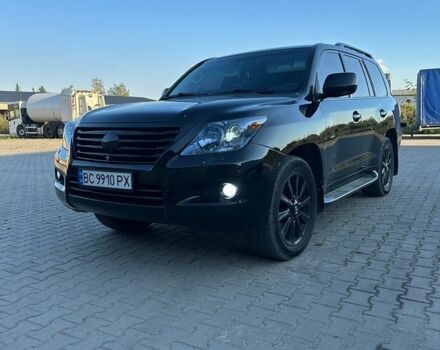 Черный Лексус ЛХ, объемом двигателя 5.7 л и пробегом 258 тыс. км за 32600 $, фото 1 на Automoto.ua