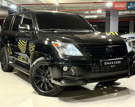 Чорний Лексус ЛХ, об'ємом двигуна 5.66 л та пробігом 115 тис. км за 35500 $, фото 1 на Automoto.ua