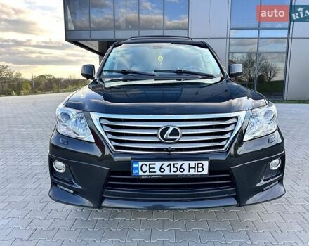 Черный Лексус ЛХ, объемом двигателя 5.66 л и пробегом 250 тыс. км за 26500 $, фото 1 на Automoto.ua