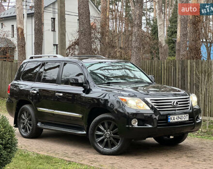 Чорний Лексус ЛХ, об'ємом двигуна 5.7 л та пробігом 244 тис. км за 24950 $, фото 1 на Automoto.ua