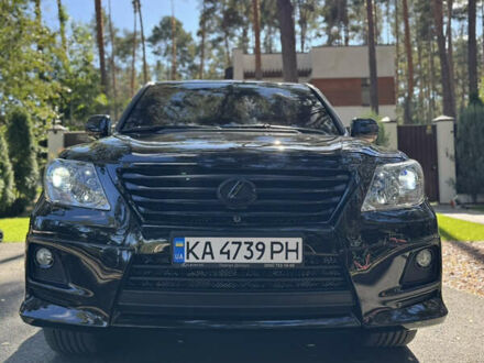 Лексус ЛХ 2011 в Киеве на Automoto.ua Черный Лексус ЛХ, объемом двигателя 5.66 л и пробегом 113 тыс. км за 38500 $, фото 1 на Automoto.ua
