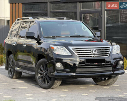 Черный Лексус ЛХ, объемом двигателя 5.7 л и пробегом 443 тыс. км за 26800 $, фото 1 на Automoto.ua