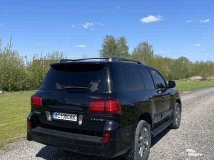 Черный Лексус ЛХ, объемом двигателя 5.7 л и пробегом 180 тыс. км за 25500 $, фото 1 на Automoto.ua