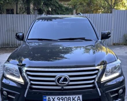 Чорний Лексус ЛХ, об'ємом двигуна 5.7 л та пробігом 231 тис. км за 31000 $, фото 1 на Automoto.ua