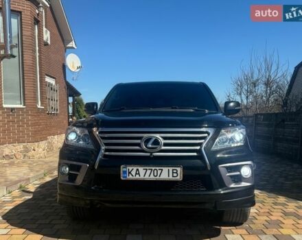 Черный Лексус ЛХ, объемом двигателя 5.66 л и пробегом 248 тыс. км за 36500 $, фото 1 на Automoto.ua