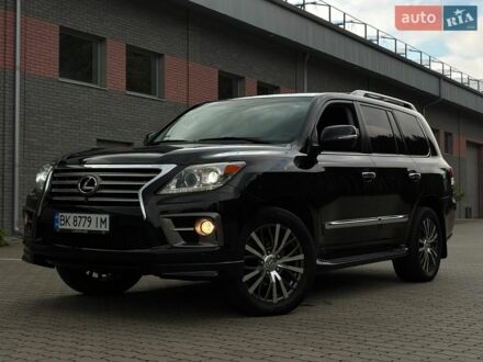 Черный Лексус ЛХ, объемом двигателя 5.7 л и пробегом 189 тыс. км за 42500 $, фото 1 на Automoto.ua