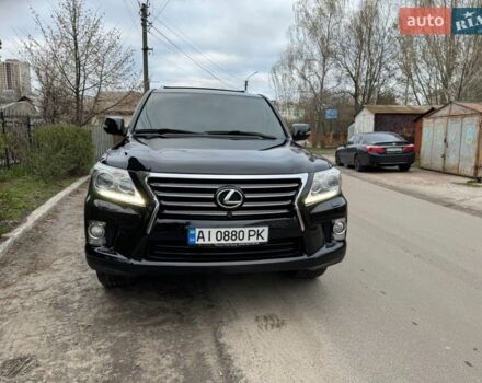 Черный Лексус ЛХ, объемом двигателя 5.7 л и пробегом 272 тыс. км за 35888 $, фото 1 на Automoto.ua