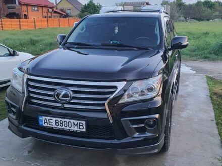 Лексус ЛХ 2013 в Днепре (Днепропетровске) на Automoto.ua Черный Лексус ЛХ, объемом двигателя 5.7 л и пробегом 170 тыс. км за 45000 $, фото 1 на Automoto.ua