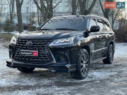 Лексус ЛХ 2013 в Киеве на Automoto.ua Черный Лексус ЛХ, объемом двигателя 5.7 л и пробегом 187 тыс. км за 42990 $, фото 1 на Automoto.ua