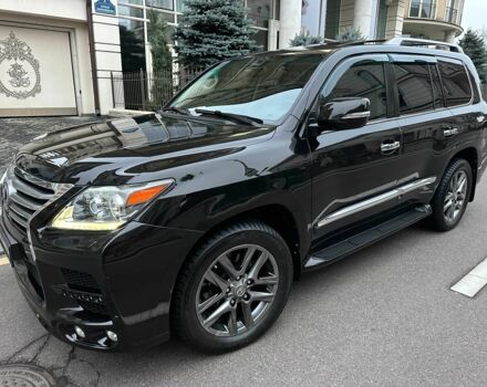 Черный Лексус ЛХ, объемом двигателя 5.7 л и пробегом 244 тыс. км за 45800 $, фото 1 на Automoto.ua