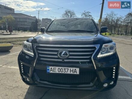 Чорний Лексус ЛХ, об'ємом двигуна 5.66 л та пробігом 180 тис. км за 43700 $, фото 1 на Automoto.ua
