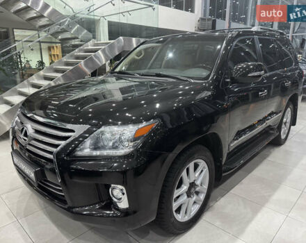 Черный Лексус ЛХ, объемом двигателя 5.66 л и пробегом 246 тыс. км за 41500 $, фото 1 на Automoto.ua