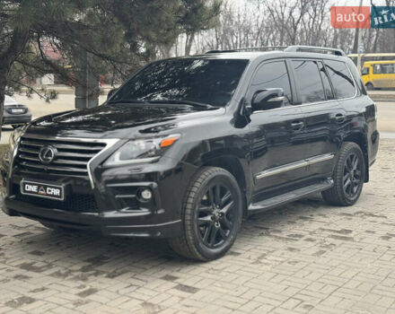 Чорний Лексус ЛХ, об'ємом двигуна 5.7 л та пробігом 217 тис. км за 44500 $, фото 1 на Automoto.ua