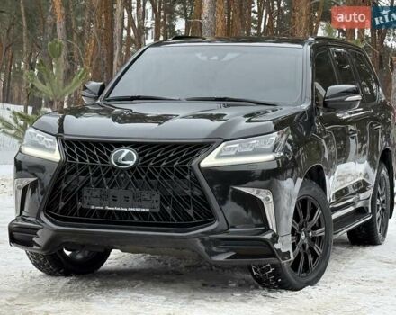 Черный Лексус ЛХ, объемом двигателя 4.46 л и пробегом 126 тыс. км за 63900 $, фото 1 на Automoto.ua
